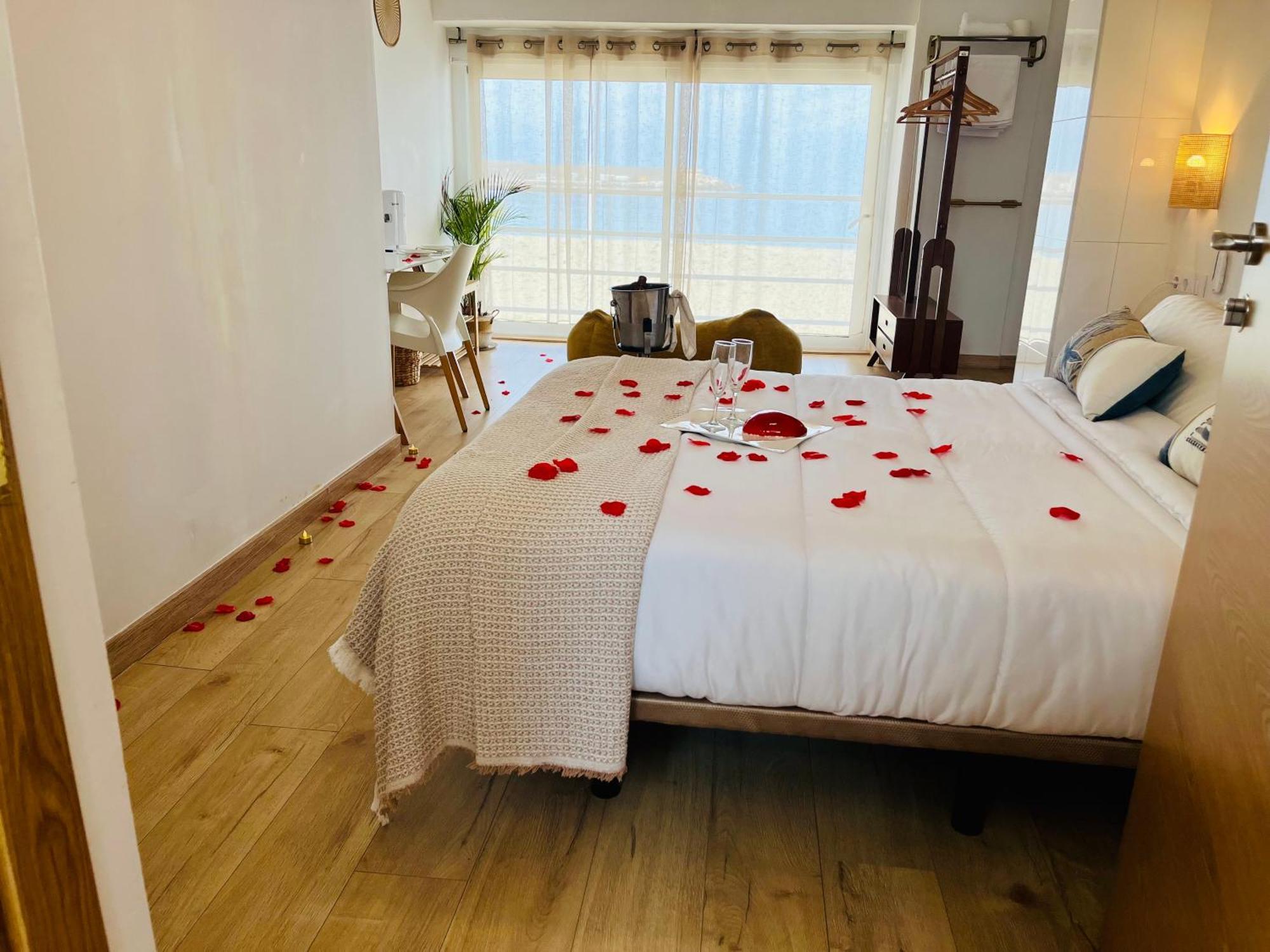 Hostal Playa Dreams Nautico Adults Garrucha Εξωτερικό φωτογραφία