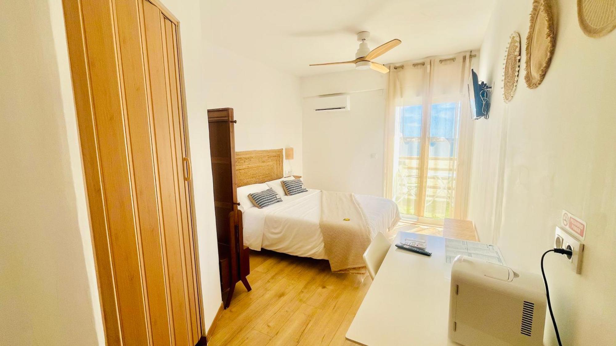Hostal Playa Dreams Nautico Adults Garrucha Εξωτερικό φωτογραφία